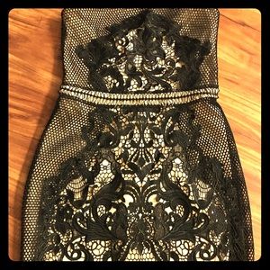 Brand new strapless Express dress